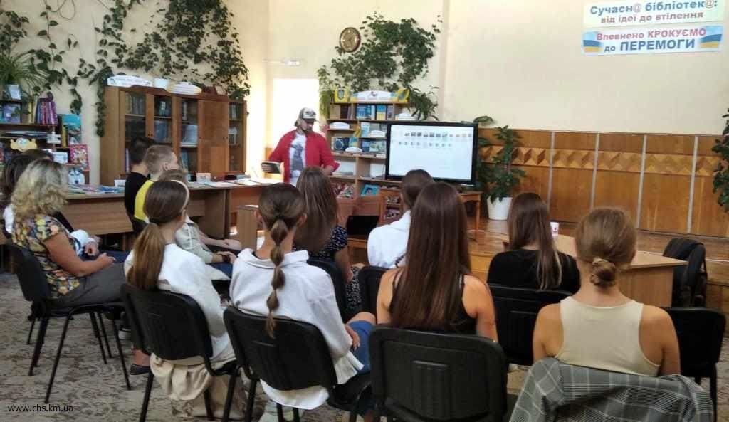 Зустріч з Юрієм Даценком у ЦПБ.